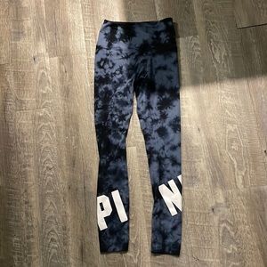 Victoria’s Secret pink leggings